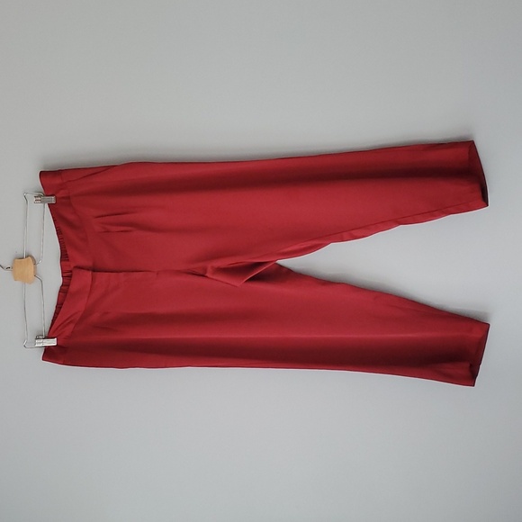 Vince Camuto Pants - Vince Camuto Red Satin Pleated Cropped Ankle Pants Womens 14W